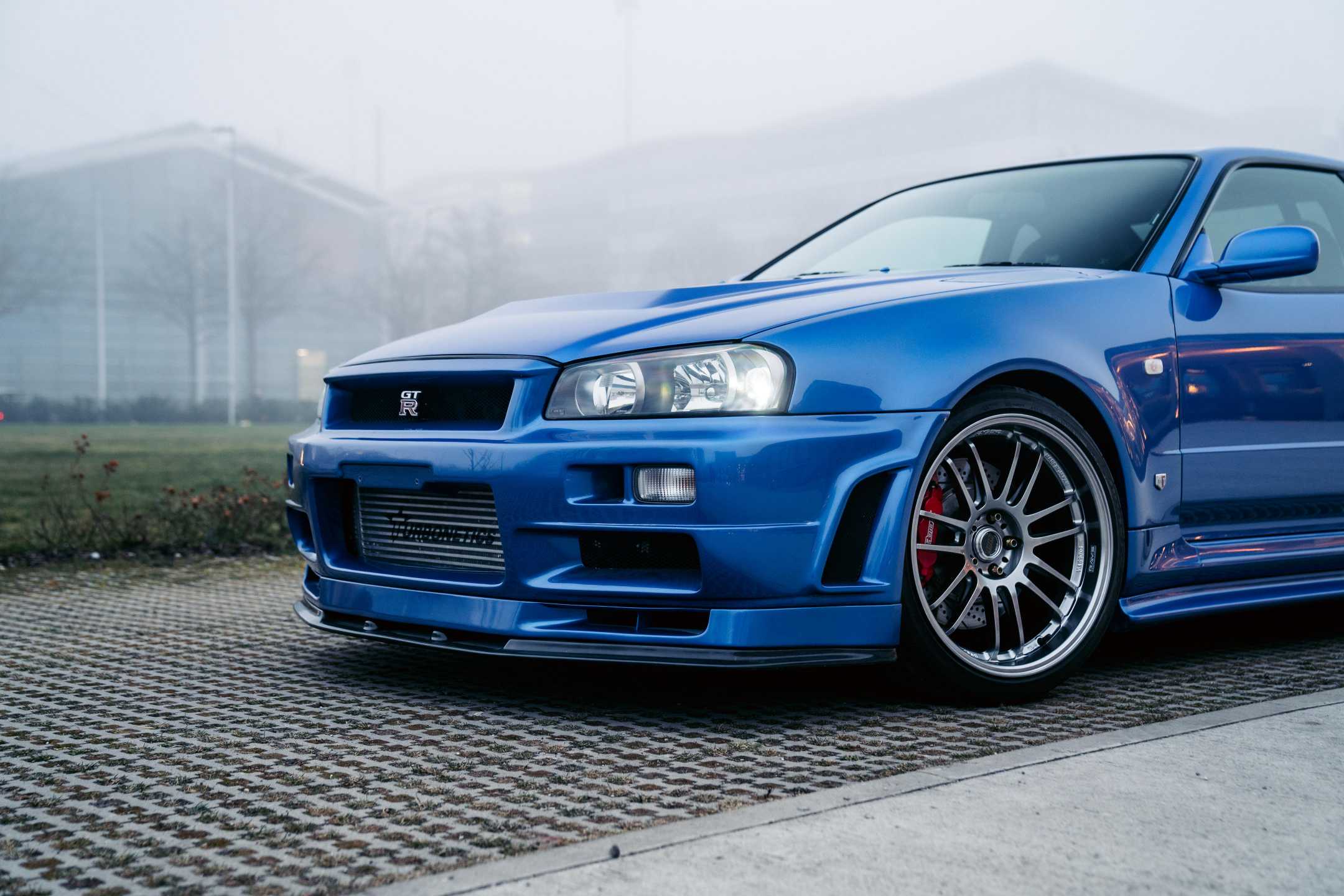 
								Nissan GTR R34 full									