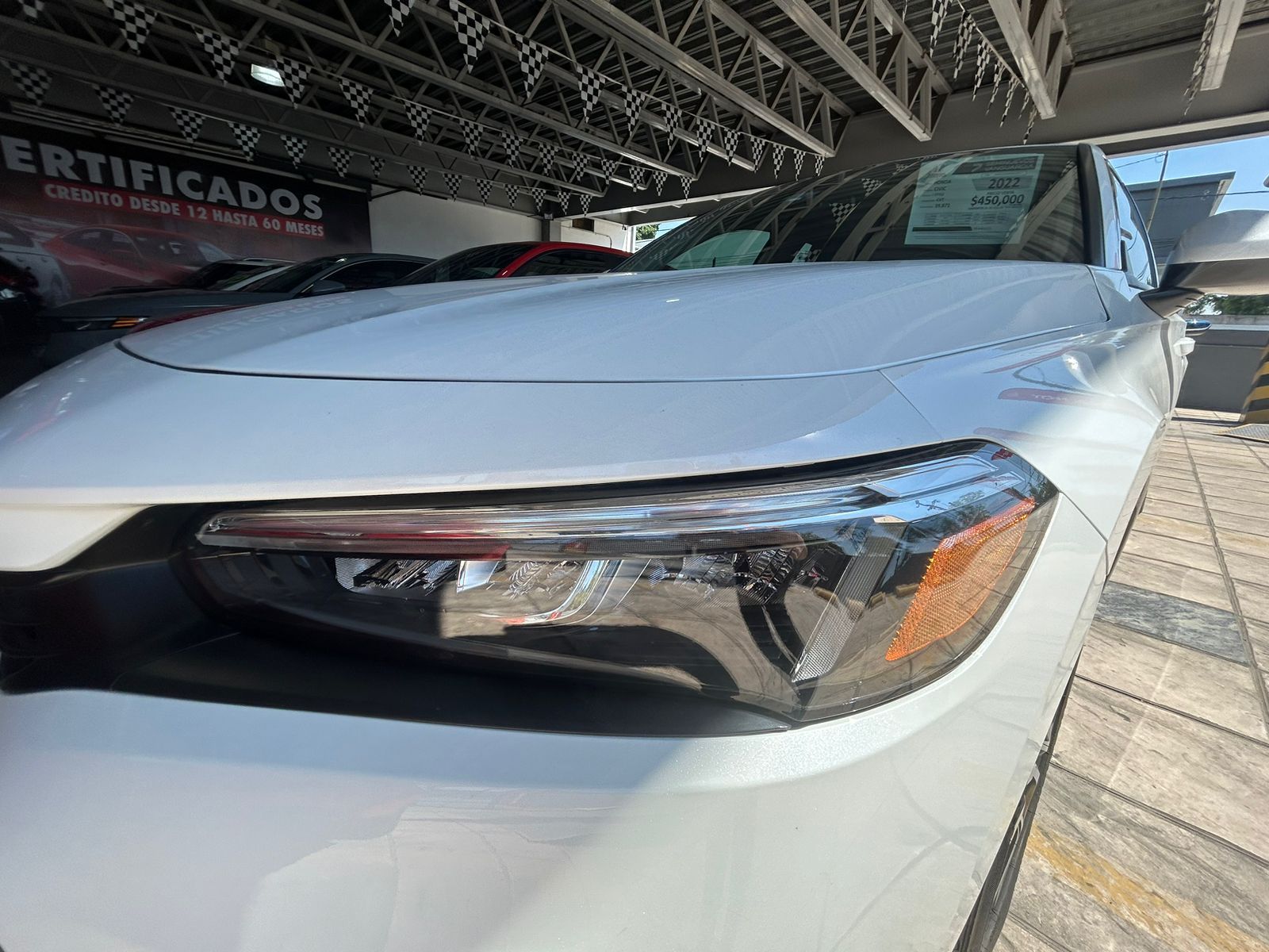 
										Civic CVT 2022 full									