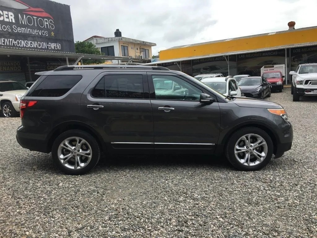 
								Ford Explorer 3.5 Limited Mt full									