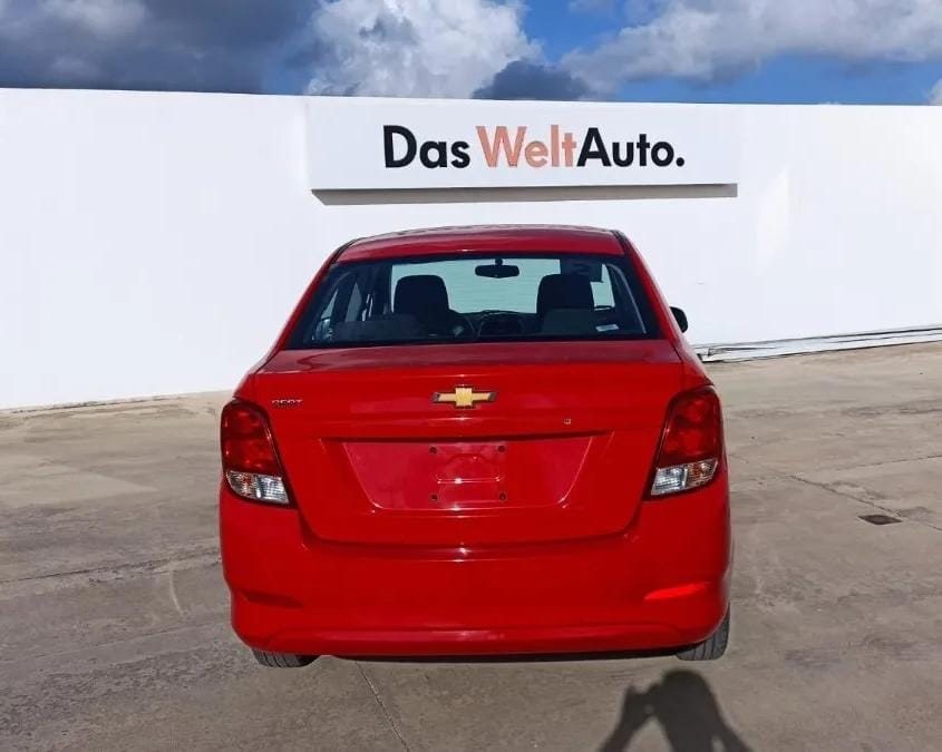 
								Chevrolet Beat full									