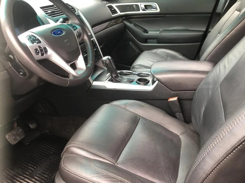 
								Ford Explorer 3.5 Limited Mt full									