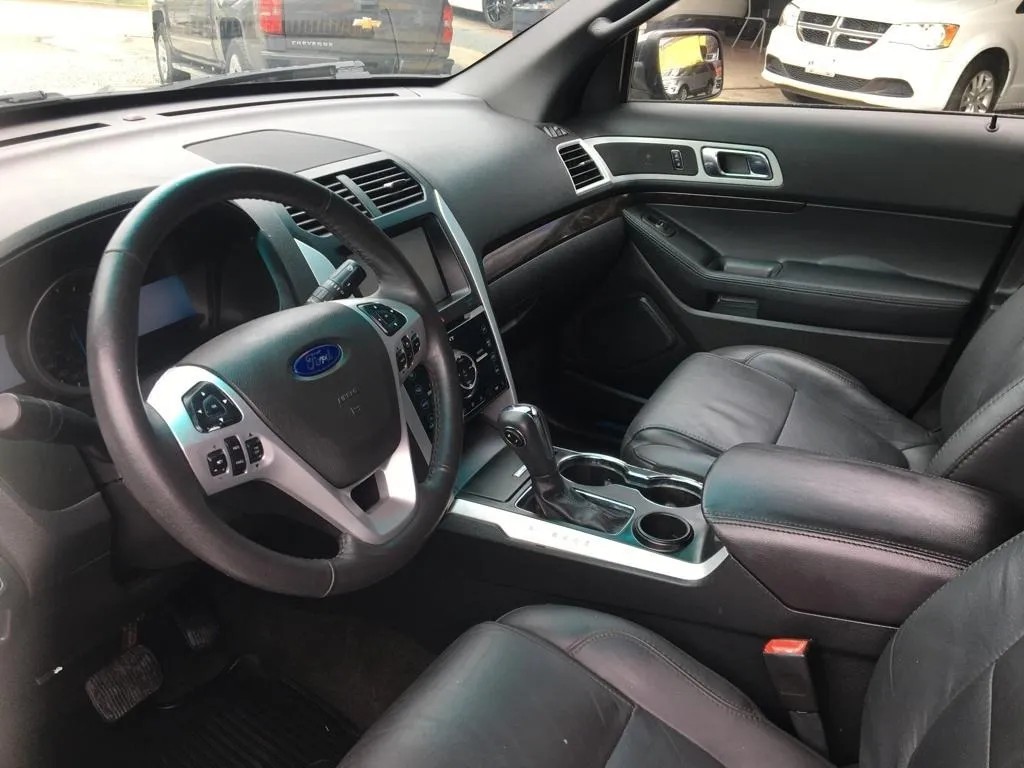 
								Ford Explorer 3.5 Limited Mt full									