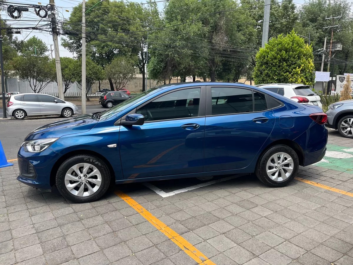 
								Chevrolet Onix 2021 1.0 Lt Mt full									